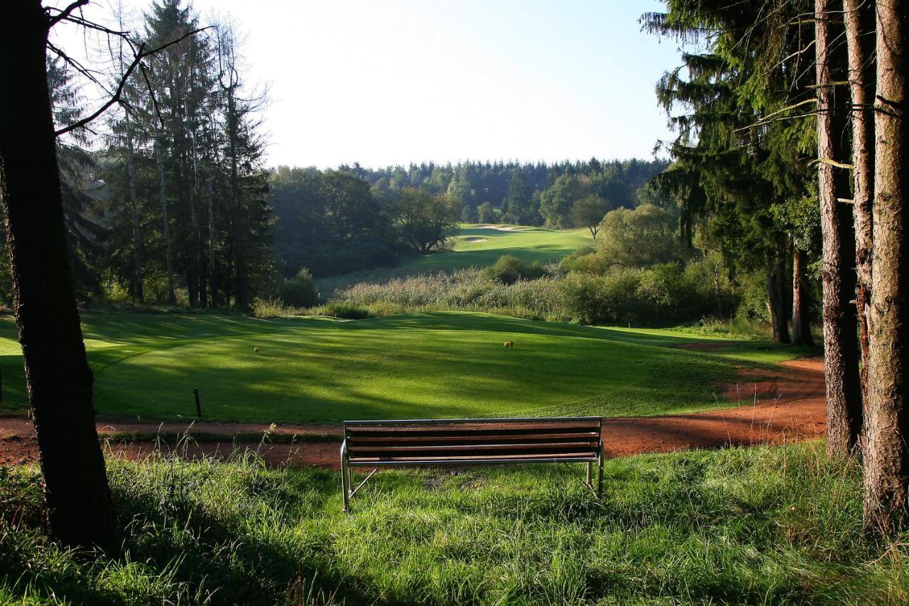 Angel's - das hotel am golfpark Sankt Wendel Exterior foto